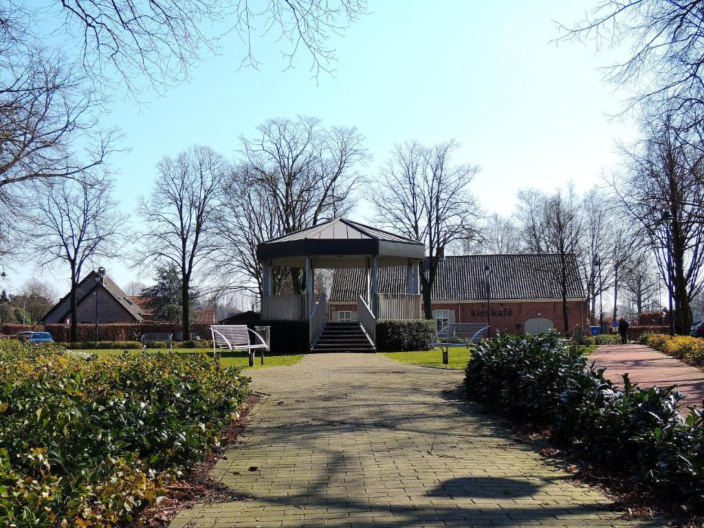 Hotel Mieke Pap Poppel Buitenkant foto